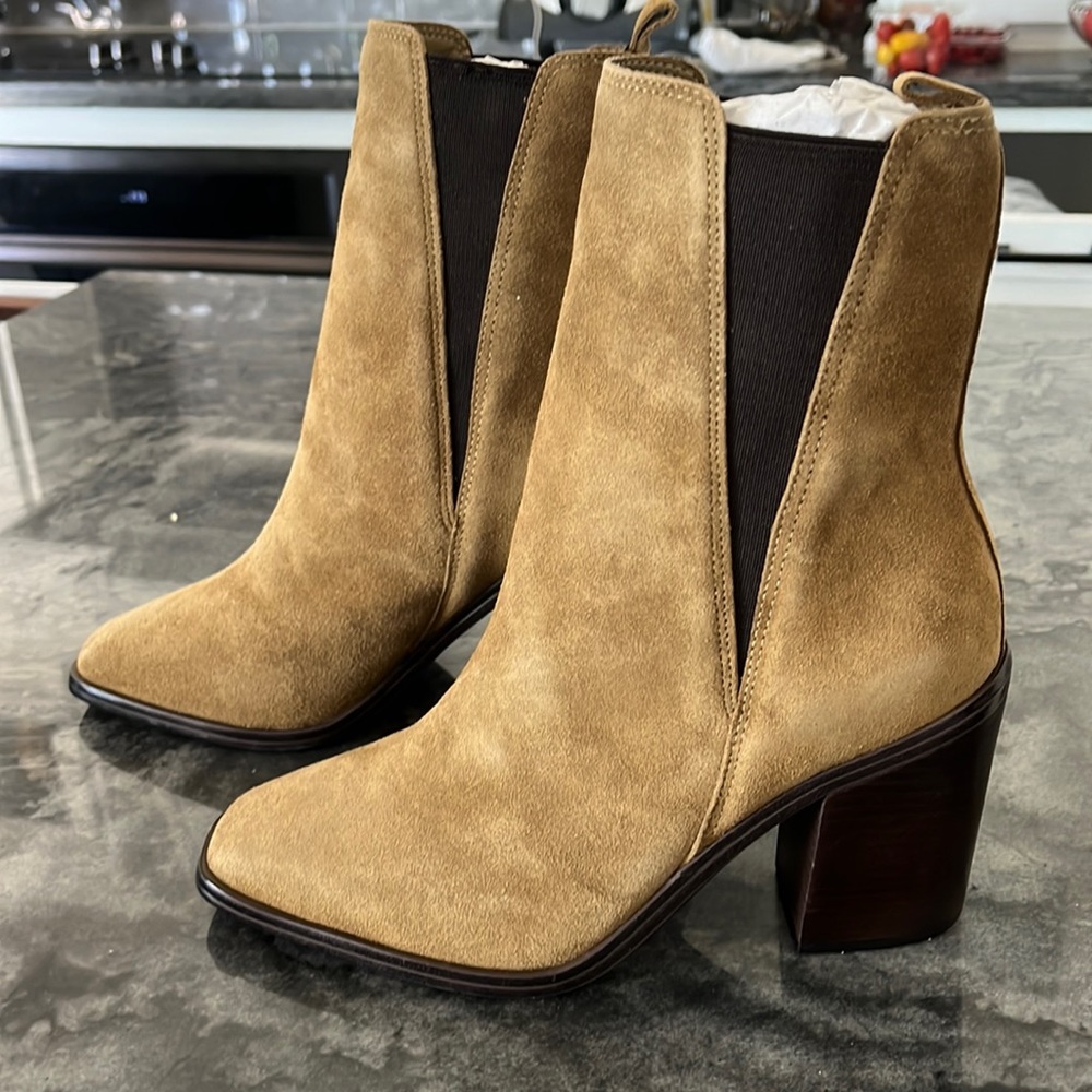 Marc Fisher Brown Suede Ankle Boots 6 6.5 new